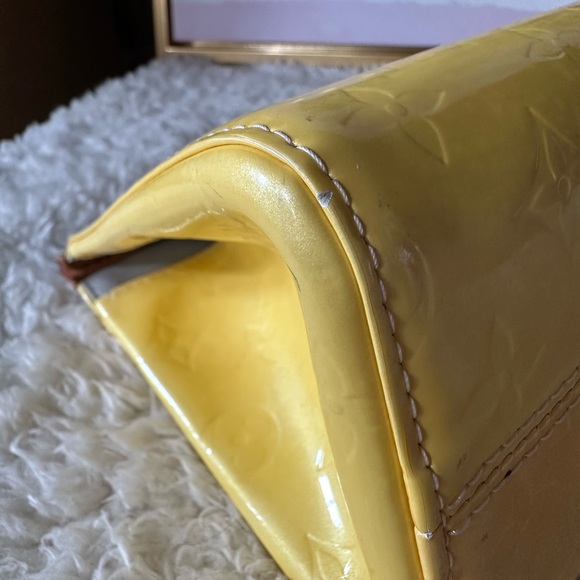 Louis Vuitton Yellow Monogram Vernis Roxbury Drive 2Way Handbag - Picture 7 of 14